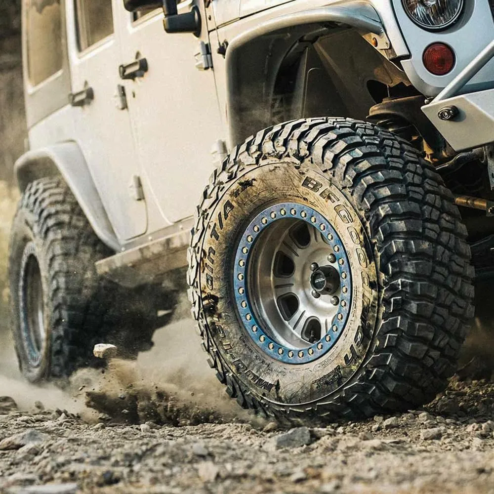 BFGoodrich Mud Terrain T/A KM3 Radial Car Tire for Light Trucks, SUVs, and Crossovers, 30x9.50R15/C 104Q