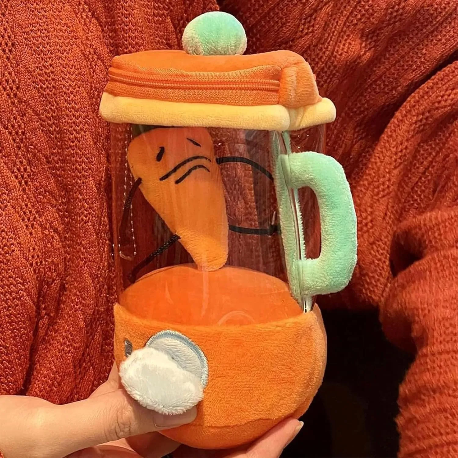Carrot Blender Plush Toy, Spinning Carrots in a Blenders Stuffy with Zipper Storage & Keychain Clip, Funny Plush Juicer for Kids, Desk Decor and Gifts (Watermelons)