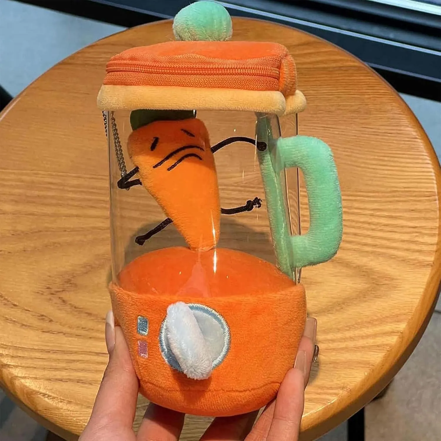 Carrot Blender Plush Toy, Spinning Carrots in a Blenders Stuffy with Zipper Storage & Keychain Clip, Funny Plush Juicer for Kids, Desk Decor and Gifts (Watermelons)