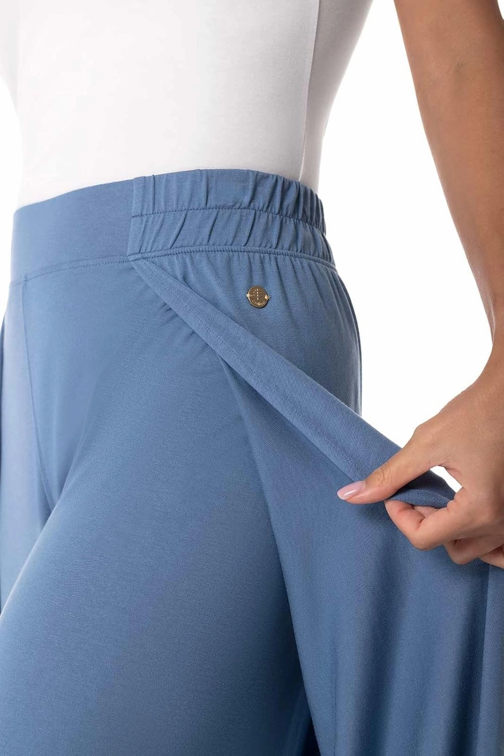 Coolibar UPF 50  Women's Lynsu Wide Leg Pants - Sun Protective