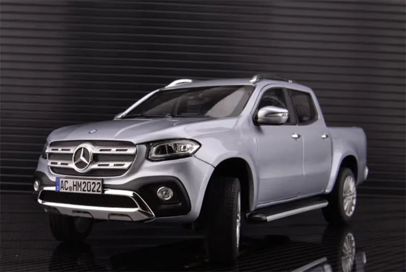 FloZ for NOREV for Mercedes for Benz for X-Class for BR470 2017 Silver 1:18 Car Pre-Built Model