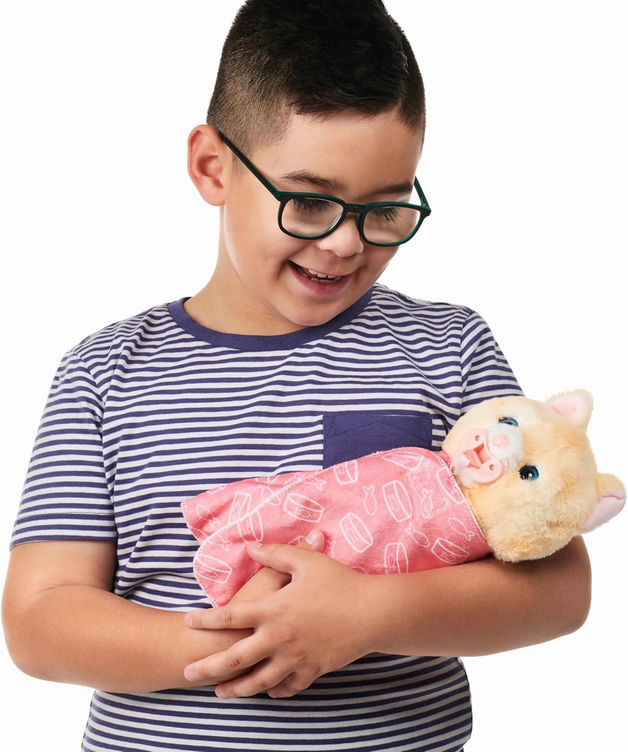 Little Live Pets - Cozy Dozys: Ginger The Kitty | Interactive Plush Toy Kitty. 25  Sounds and Reactions. Magical Eye Movement. Blanket, Pacifier and Batteries Included. for Kids Ages 4 