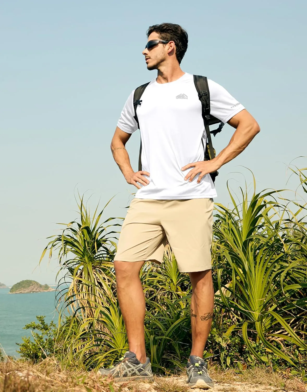 Men's UPF 50  Sun Protection Dry Fit Workout T-Shirts Rash Guard Swim Shirts Moisture Wicking Tee for Athletic, Beach, Hiking