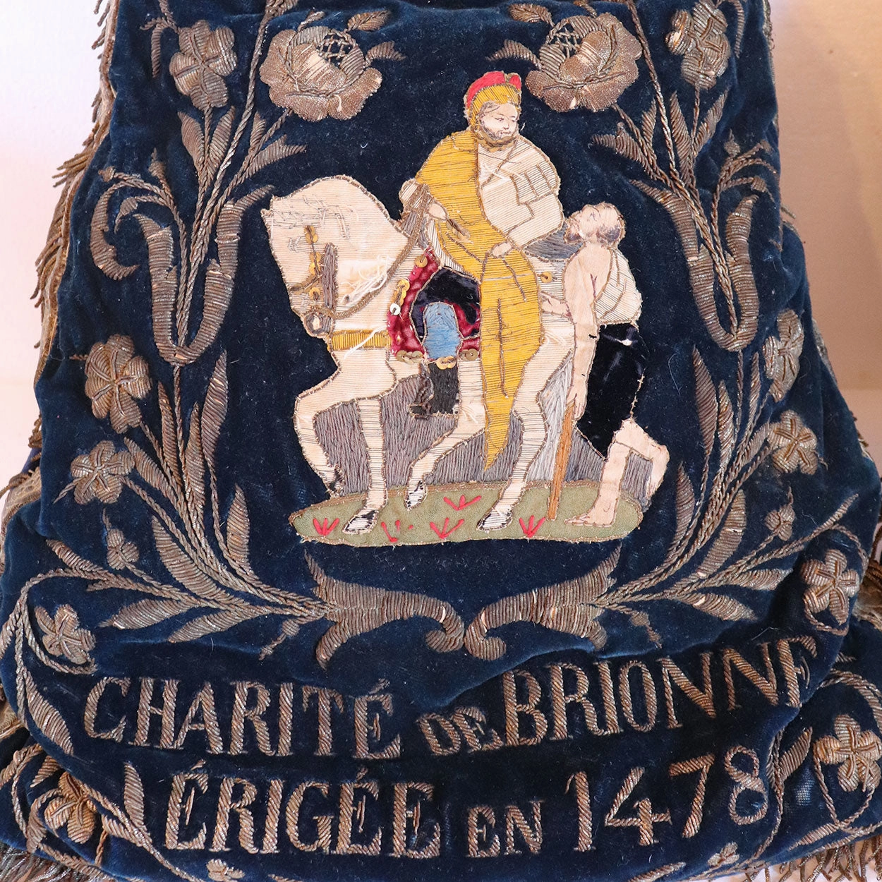 Pair of French Blue Velvet Horse and Knight Metallic Thread Upholstered Trapezoid Throw Pillows