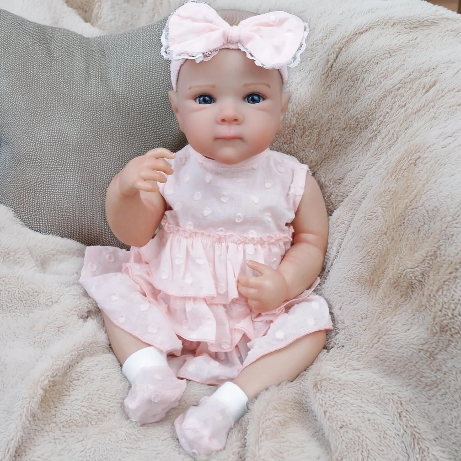 Pinky Reborn Dolls Full Body 18 inch 45 cm Lifelike Soft Vinyl Baby Girl Dolls Realistic Reborn Baby Doll Girl Toy with Anatomically Correct
