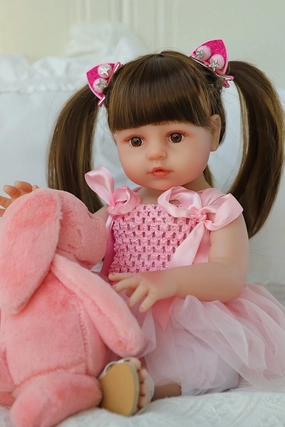 SCOM Lifelike Reborn Dolls Girl -20 Inch Realistic Baby Doll Newborn Baby Dolls，Lifelike Baby Doll Silicone Toddler Clothes Gift Set for Age 3 
