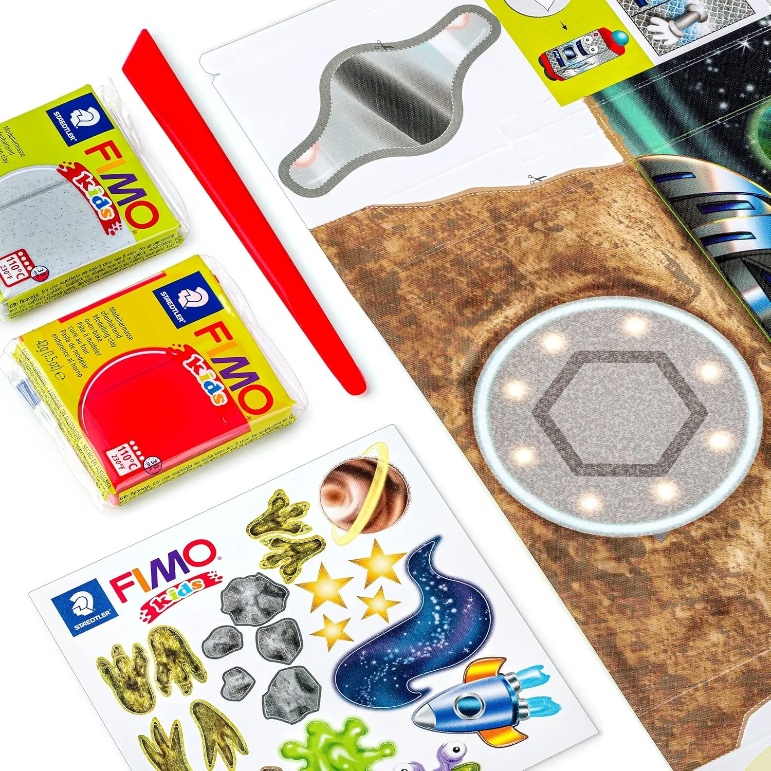STAEDTLER 8034 17 LZ FIMO Kids Form&Play Playtime & Modelling Polymer Clay Set - Space Monsters (Pack of 4 Blocks, Stickers, Modelling Tools & Background Scene)