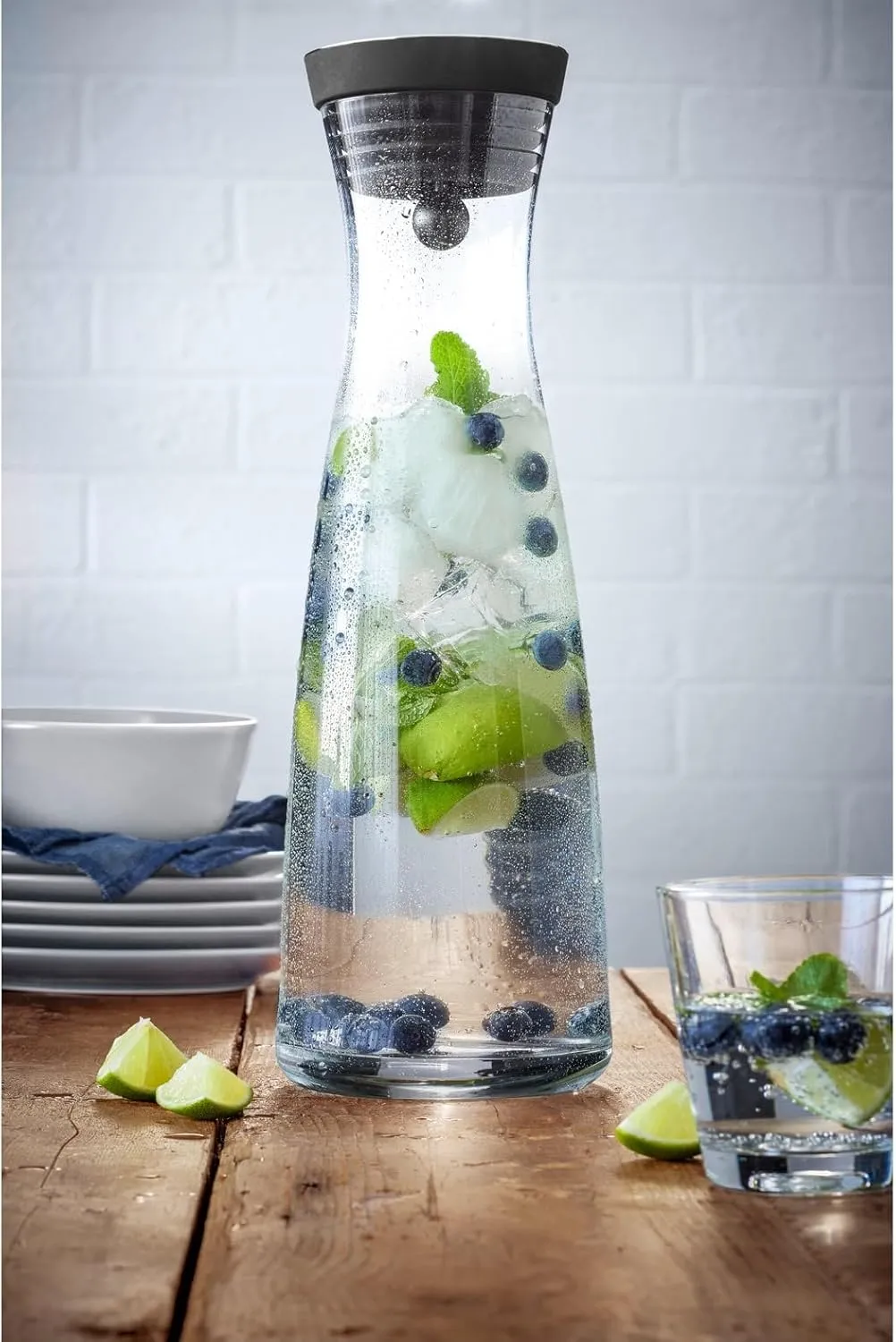 WMF Close-Up Stopper Glass Cromargan Basic Water Decanter, Black, Height 32.7 cm, 1.5 Litre