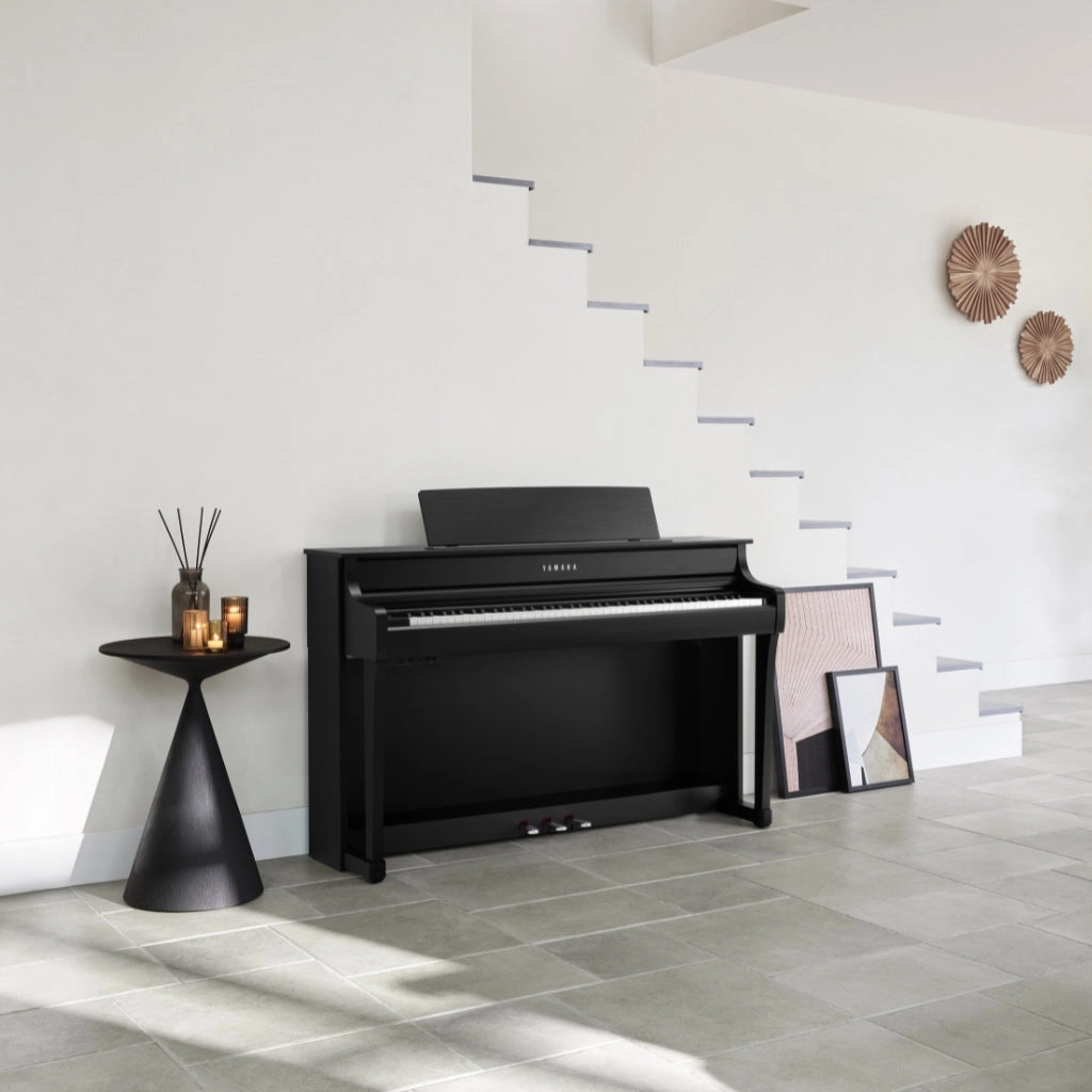 Yamaha CLP845B Clavinova Digital Piano - Black Finish